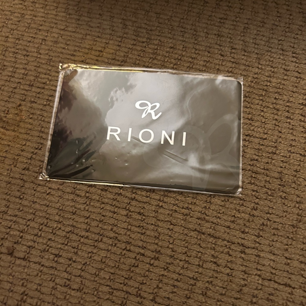 Rioni Aletta Daily Messenger Bag - Picture 11 of 12